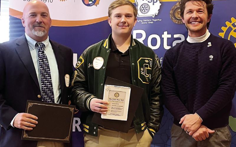 Gatewood‘s Tyler Vandusen and Jake Carnes with Rotarian Dr. Tyler Franks. CONTRIBUTED