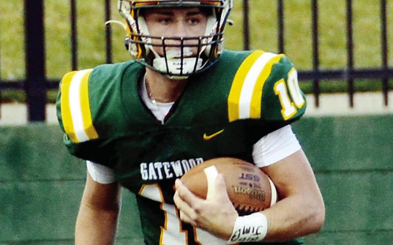 Senior quarterback Ames Johnson made the lone score for Gatewood on Friday at Briarwood. IAN TOCHER/File photo