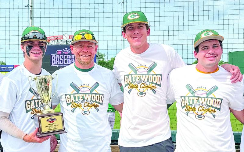 Gatewood’s seniors (L-R) Ames Johnson, Jackson Love, John Wallace Thompson, head coach Brandon Moss, Jake Rich, Wilson Moore, Hunter Johnson, and Walker Roberts) pose for a photo. CONTRIBUTED