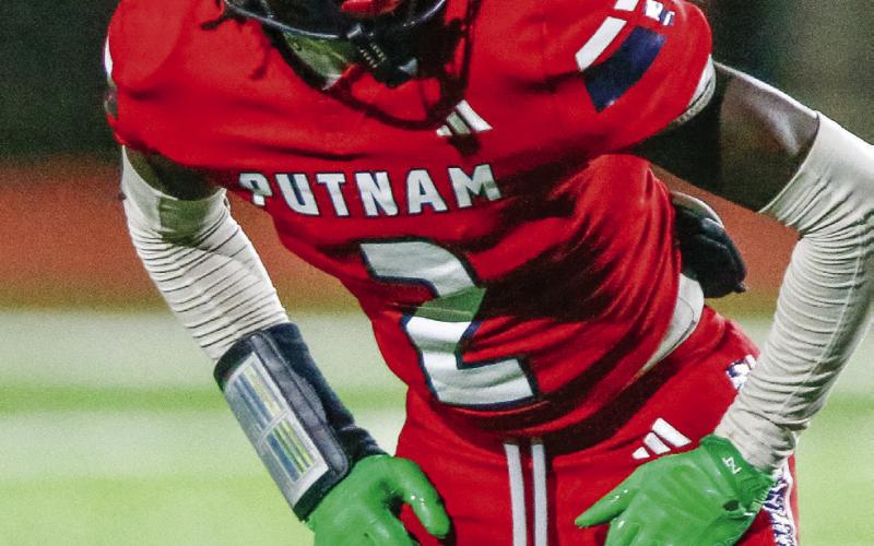 Senior defensive back Bill Waters was an All-Region first-team defensive selection. LANCE McCURLEY/Staff