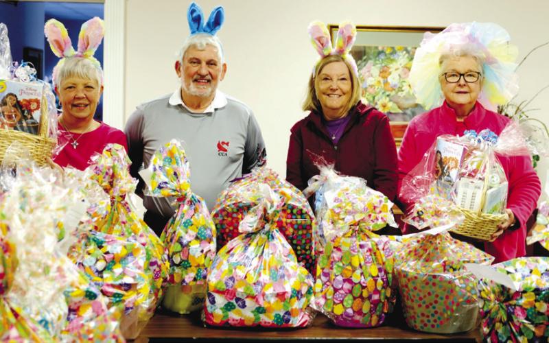 EFUMC donates Easter baskets.