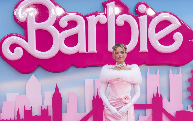 [1/2]Margot Robbie attends the European premiere of "Barbie" in London, Britain July 12, 2023. (COURTESY OF REUTERS/Maja Smiejkowska)