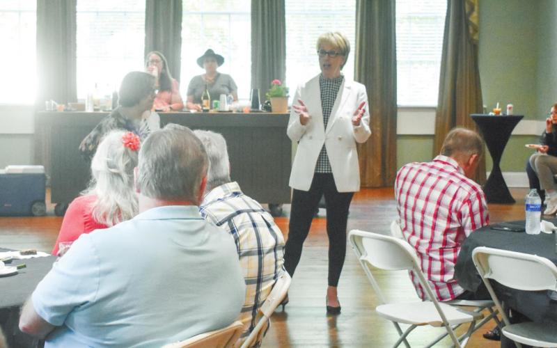 Volunteer Coordinator Bobbie Thompson and Board Chair Bev Berado give thanks to their volunteers. BAILEY BALLARD/Staff
