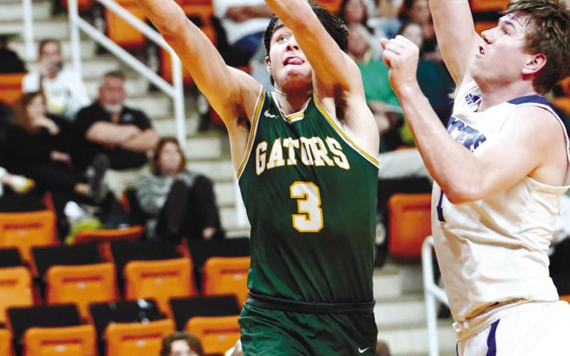 Gatewood junior Blake Callaway (3) goes up for a layup. DR. BOB BETZEL/Contributed