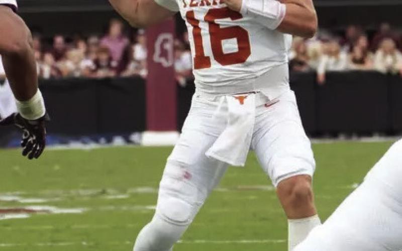 Georgia heavily recruited Arch Manning (16) before he committed and signed with Texas. (Courtesy of Texas Athletics)