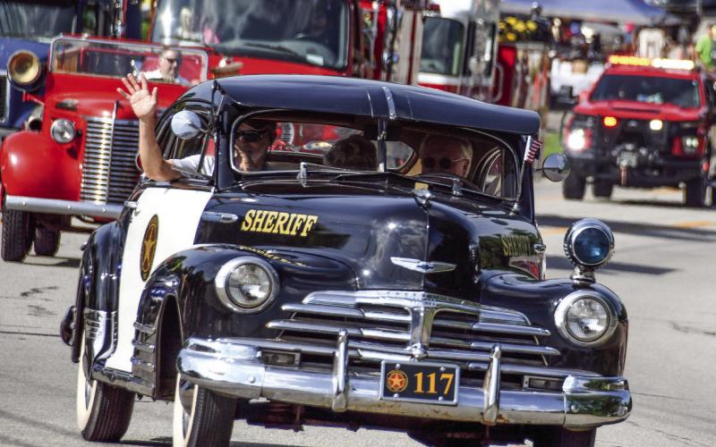 Putnam County Sheriff Howard Sills enters the parade in style. IAN TOCHER/Staff