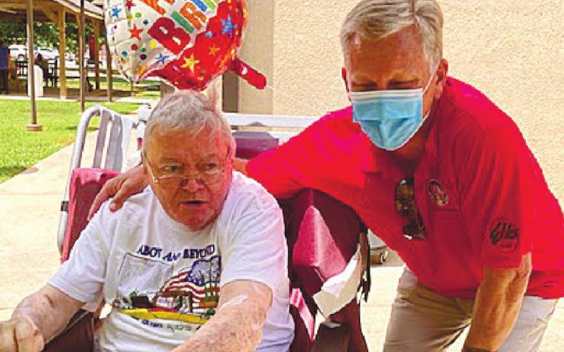 Elks Lodge parties with Georgia War Veterans Home