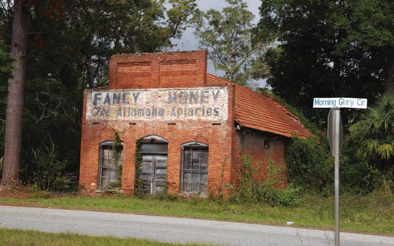 Gardi, which is seven miles south of Jesup on U. S. 341, has a population of 85.