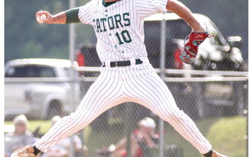 Gatewood’s Wilson Moore in the wind-up, getting set to deliver a pitch. TREY NORRIS/Staff