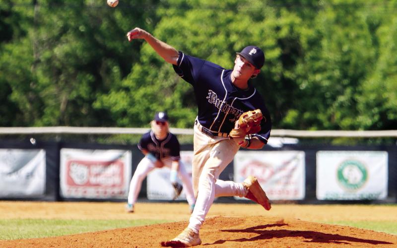 Putnam County senior Hunter Holder (4) delivered a pitch to the plate. LANCE McCURLEY/Staff