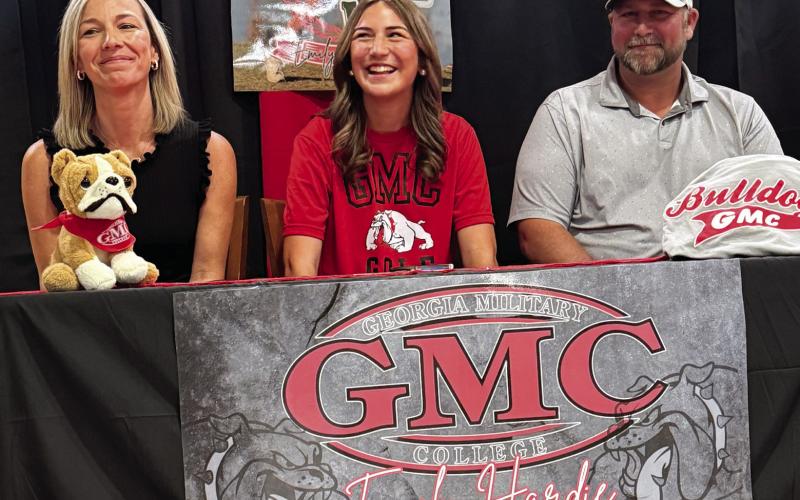 Putnam County’s Emily Hardie recently signed to continue her golf career at Georgia Military College in Milledgeville. CONTRIBUTED