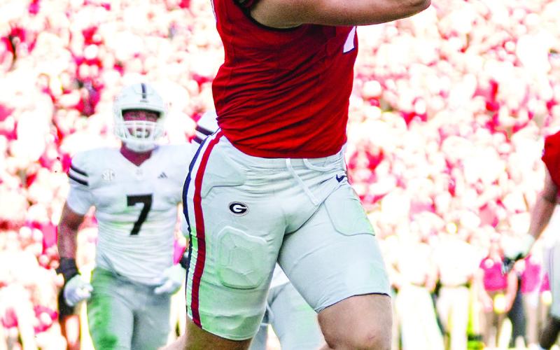Lawson Luckie hauls in a touchdown pass against Mississippi State. COURTESY OF UGA ATHLETICS