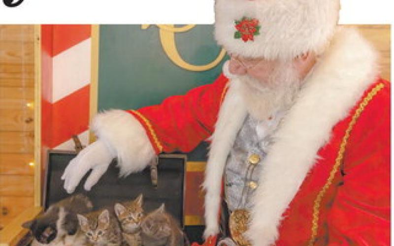 PETS WITH SANTA