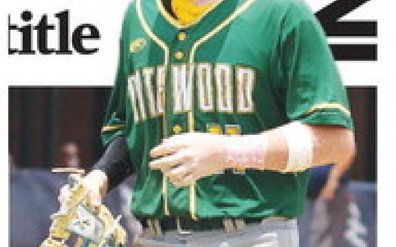 Above, Bryce Larimore paced the Gators offensively in Game 2 last Friday, going 2-for-3 with a run scored and an RBI.