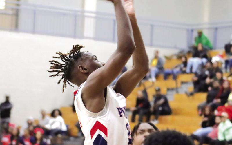 Putnam senior Landon Bonner is the team’s leading scorer this season through four games, averaging 26.5 points per contest. ARELLA CASH/File photo