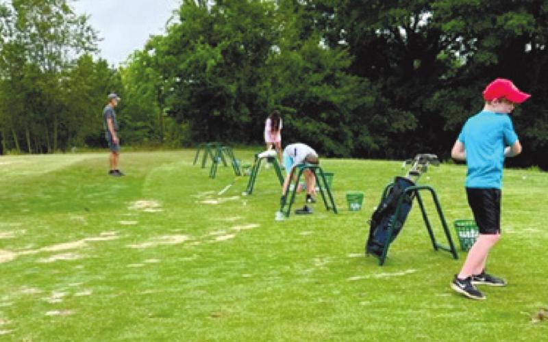 Elks host Junior Golf Clinic