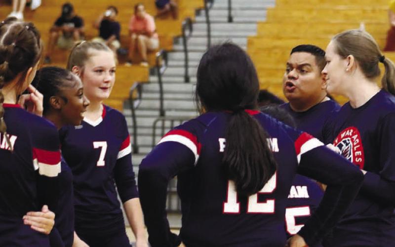 Coach Francisco Aguirre Arancibia rallies his team to victory.