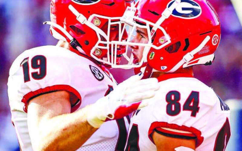 Georgia tight end Brock Bowers (19) and wide receiver Ladd McConkey (84) will be looked upon to get the offense back on track after three sluggish starts. ADAM WALSH/UGA Athletics