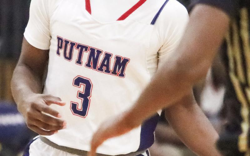Putnam County’s Jmari Greene has helped the team to a 4-0 start to the season. He scored 21 points in the War Eagles’ win over Jones County on Nov. 12. LANCE McCURLEY/Staff