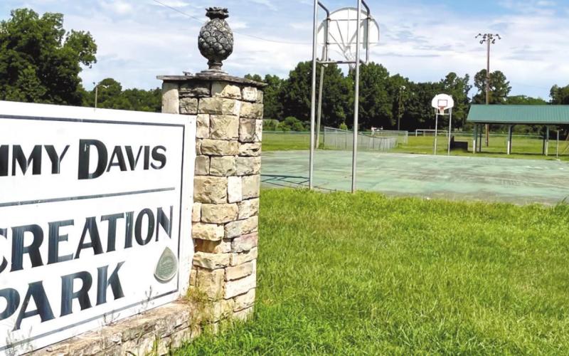 Jimmy Davis Park sits in disrepair as the county and city negotiate who will take responsibility for maintaining and possibly improving the facility. MARK ENGEL/Staff