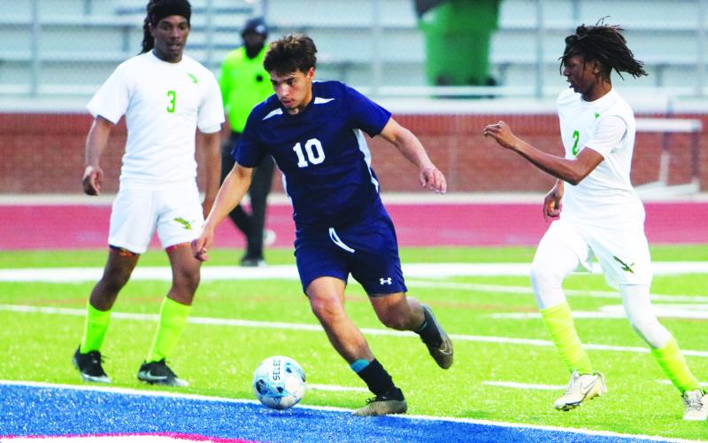 Putnam returned Emmanuel Meraz (10), last year’s leading goal scorer from last season. LANCE MCCURLEY/Staff