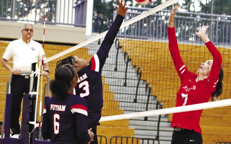PCHS volleyball battles Baldwin and Davidson
