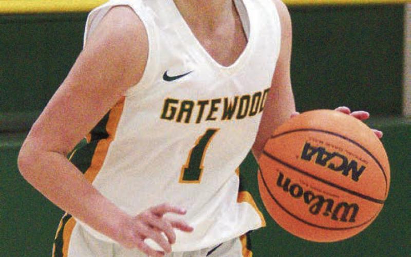 Sophomore guard Lauren Paxson had a strong game for the Lady Gators Monday night in a 58-31 win over JHA. IAN TOCHER/Staff