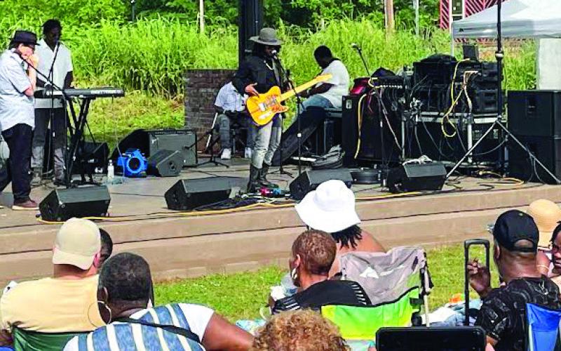 Cannonball Red (center) &amp;amp; the Head Hunters delivered an authentic blues experience to an appreciative, sun-drenched Putnam County crowd. (CONTRIBUTED)