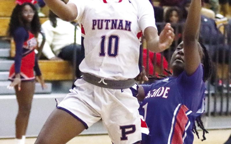 Journey Waller (10) goes for a layup against Westside-Augusta last Tuesday