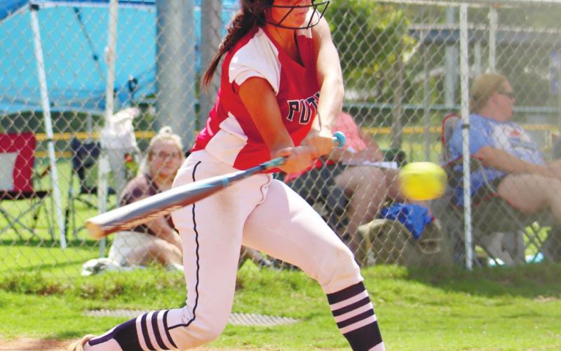 Senior Sara Hulsey Sara Hulsey with another hit .