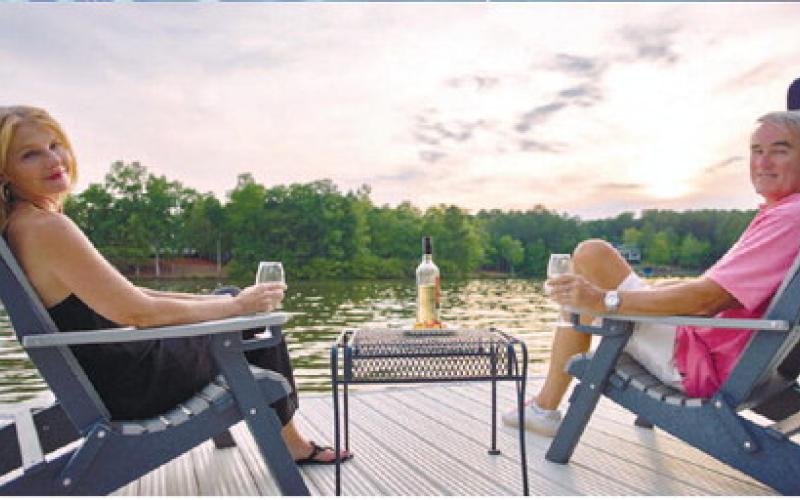 Harbor Club welcomes new residents. (File Photo)