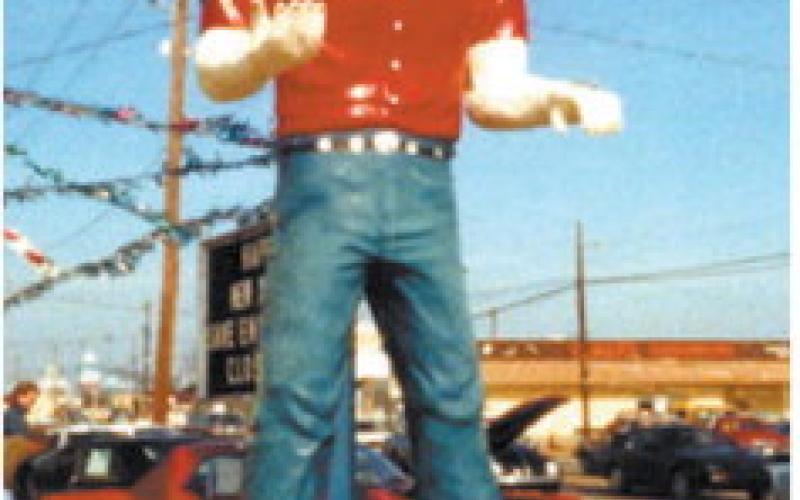 Mr. Finance Giant in his prime promoted Macon native Dennis Lockaby’s car lot.