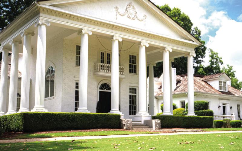 The Serenata Farm is a blended 19th century farmhouse and 21st century Greek Revival manor. CONTRIBUTED
