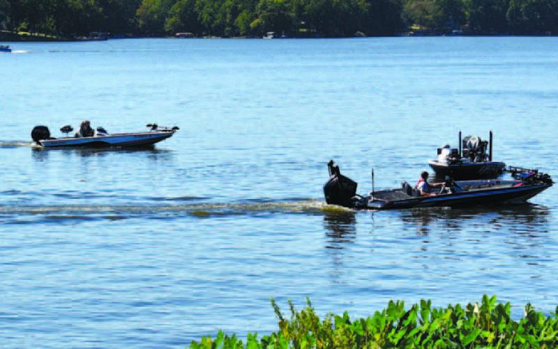 Vets and competitors alike enjoyed picture-perfect conditions on the lake. T. MICHAEL STONE/Staff