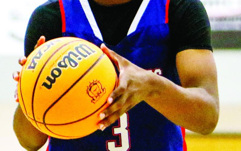 Junior Jmari Greene scored 19 points in a win over Greene County on Nov. 29. LANCE McCURLEY/Staff