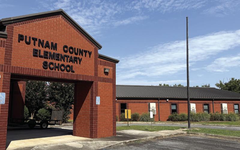 The now-empty Putnam County Elementary School on South Washington Street in Eatonton will eventually be repurposed as a centralized City of Eatonton government and services center. IAN TOCHER/Staff