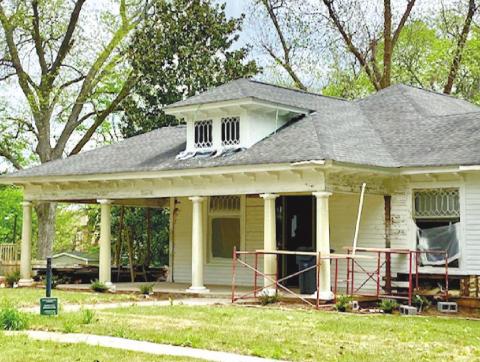 Gardner-Griffith House (1904)