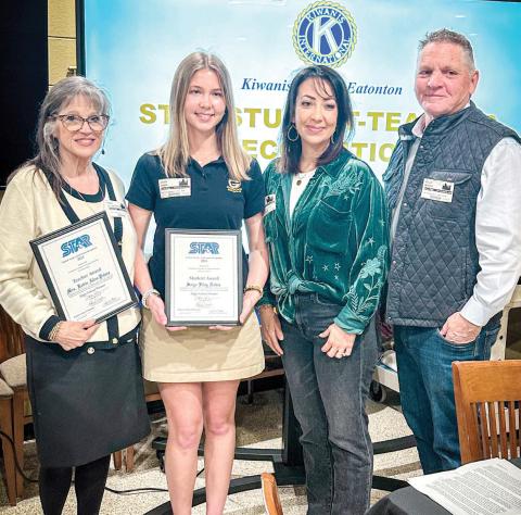 Gatewood High School’s STAR Student Saige Nobis (left center) stands with her parents and chosen teacher Robin Allen-Peters (left). CONTRIBUTED