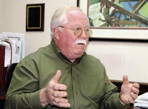 Putnam County Sheriff Howard Sills talks to reporters Monday about the boating incident on Lake Oconee, after which the body of Jocelyn Nicole Wilson was discovered. Her fiance, Gary Jones, remains missing. LYNN HOBBS/Staff