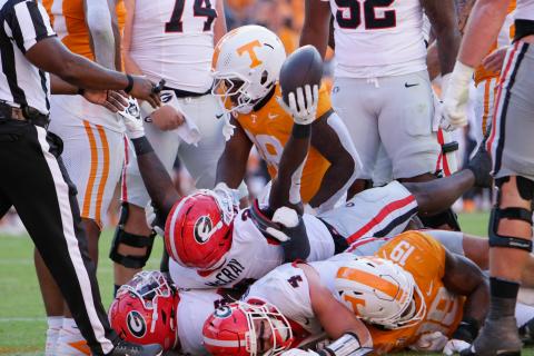 Georgia running back Josh McCray celebrates after scoring a touchdown in the third quarter against Tennessee. LANCE McCURLEY/Staff