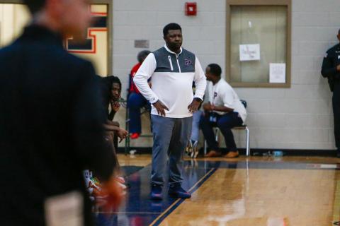 Putnam County head coach Patrick Marshall watches his team play on the court against Morgan County. LANCE McCURLEY/Staff