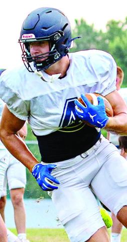 JMA tight end Asa Wall will be one of the Trojans’ key offensive weapons during the 2026 season. TREY NORRIS/Staff