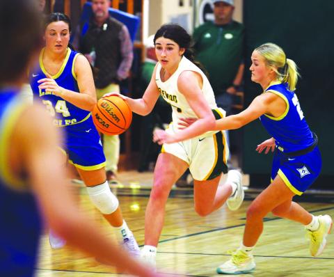 Gatewood junior Lauren Paxson (center) was the Lady Gators’ leading scorer against Brentwood, contributing 10 points, eight rebounds, and a block in the loss. IAN TOCHER/Staff