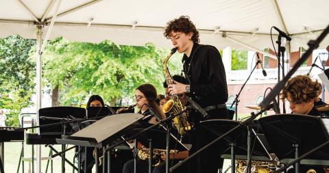 Putnam County High School’s jazz band played a 30 minute performance on Georgia College &amp; State University’s front campus during JazzFest. COURTESY OF GCSU