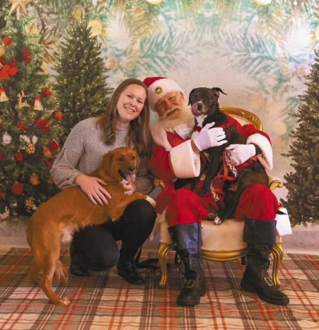 Pets with Santa returns to The Grove