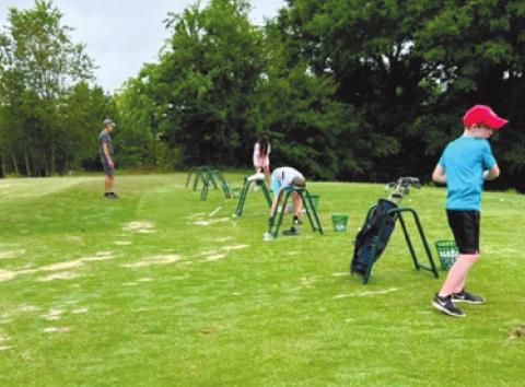 Elks host Junior Golf Clinic