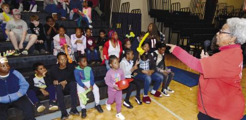 Mothers Against Crime hosts Christmas party