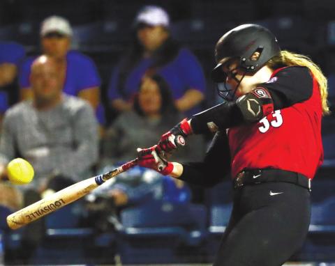 Dawgs softball adds Mosley and Fincher to All-American teams