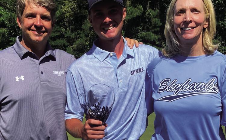 Local golfer wins Div. 1 tournament